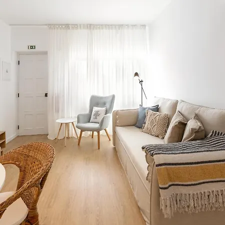 Apartament Estrelas Da *